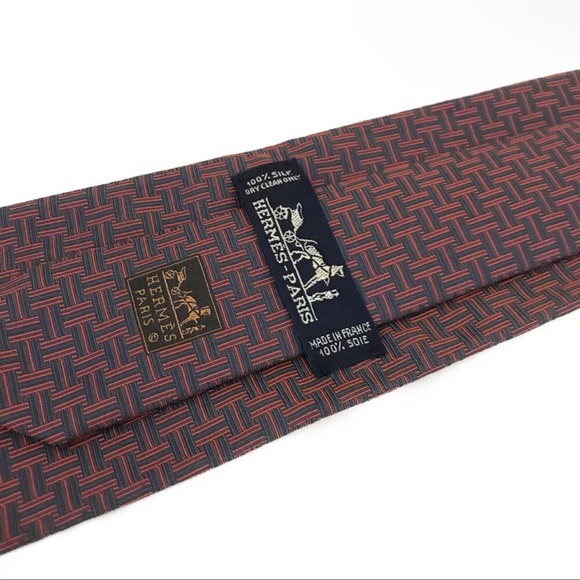 AUTH Hermes 100% Silk Tie - Picture 5 of 5